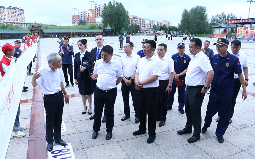 世界最长的“火”字书法长卷(图5）