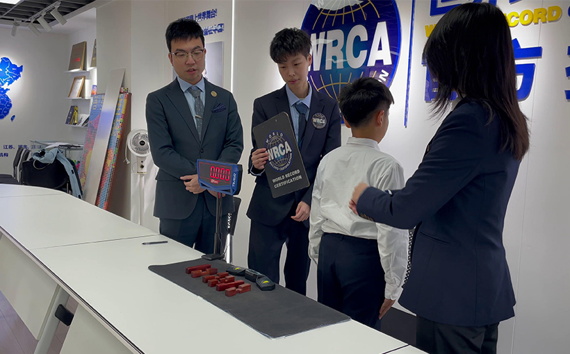 最快时间组装6根鲁班锁(图3）