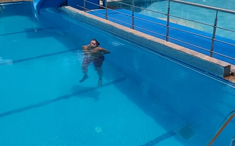 最长时间于水中漂浮并保持站立姿势（男性）(图2）