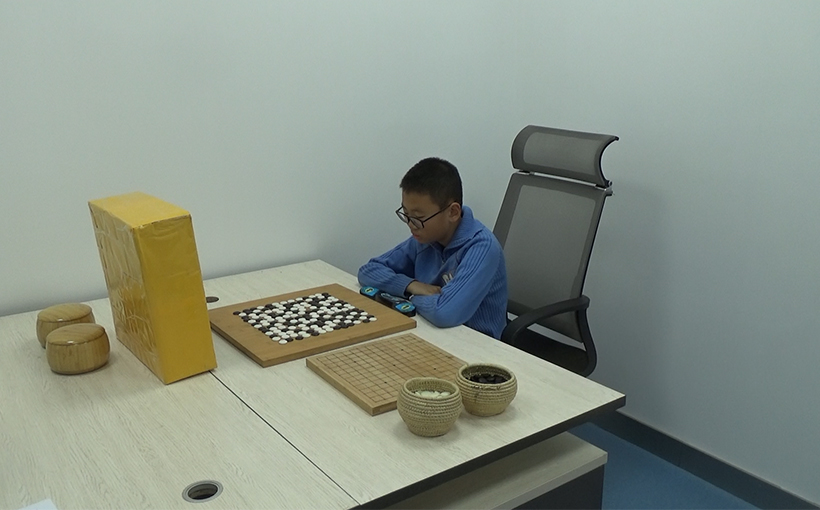 最小年龄记忆13×13随机围棋排列（已打破）(图1）