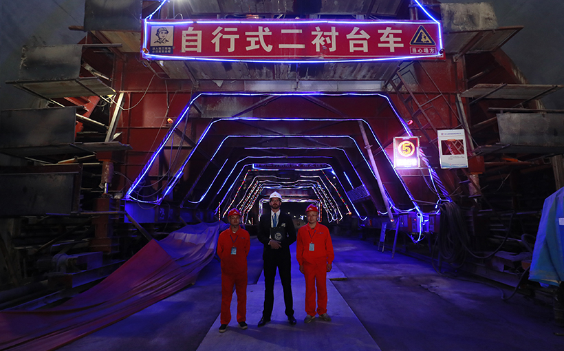 世界最长的高速公路螺旋隧道（在建）