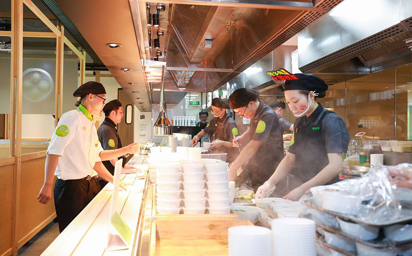 两小时内免费用餐人数最多的中式快餐品牌(图5）