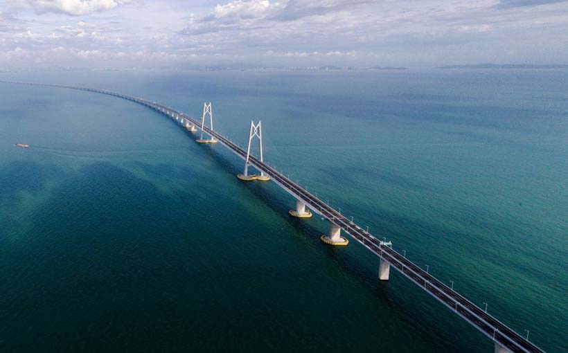 世界最长的跨海大桥(图2）