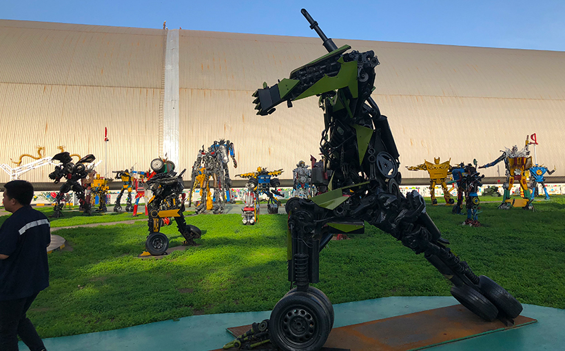 自制钢雕机器人模型世界最多的钢铁企业
