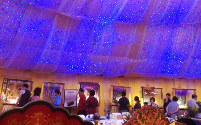 世界最多彩灯装饰的大蒙古包