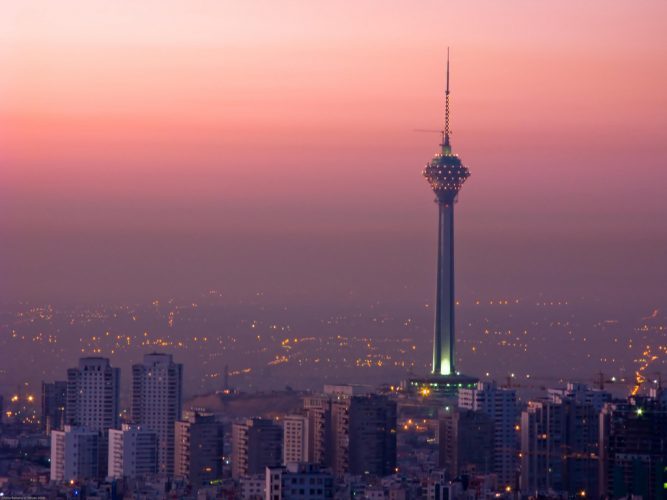 伊朗米拉德塔-最高的塔楼