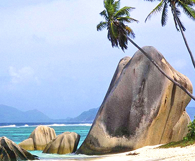 以景区名字写作的诗词歌赋数量最多