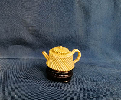 世界最小的牙签拼制茶壶