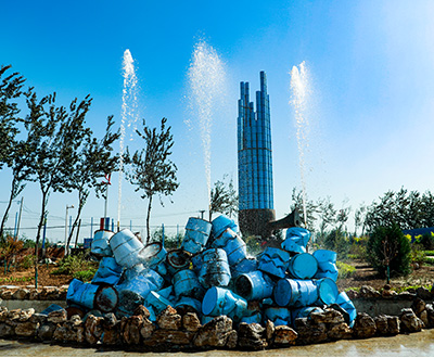 世界最大钢铁“笙”形雕塑