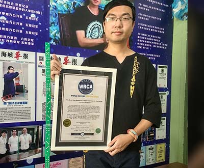 一分钟内单列摞起最多骰子