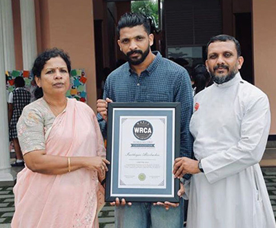 最大规模的手指舞