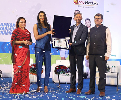 最多青少年参与的羽毛球比赛（多场地）（已打破）