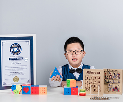 最快时间重复3次金字塔魔方R’LRL’动作