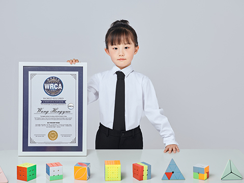 最小年龄还原六阶魔方