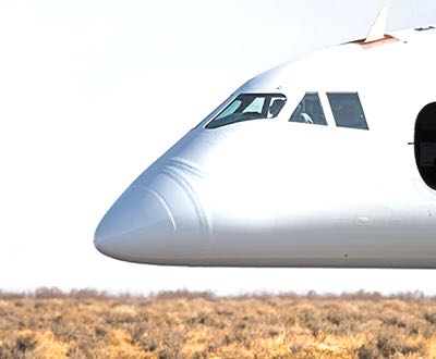 全球最大复合材料飞机